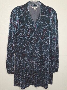 Blue/Purple Velvet Floral Button-Front Tunic Top By ZOZO